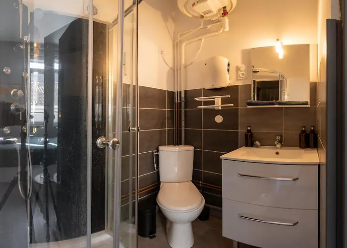 Le Nid Douillet - Rez-de-chaussée - Calme&confortable Appartement *